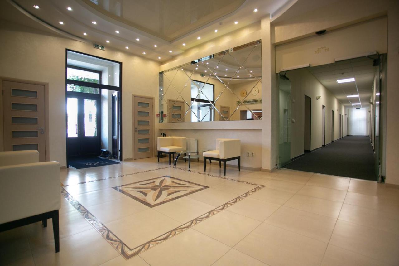 Molodezhnaya Hotel Brest Dış mekan fotoğraf