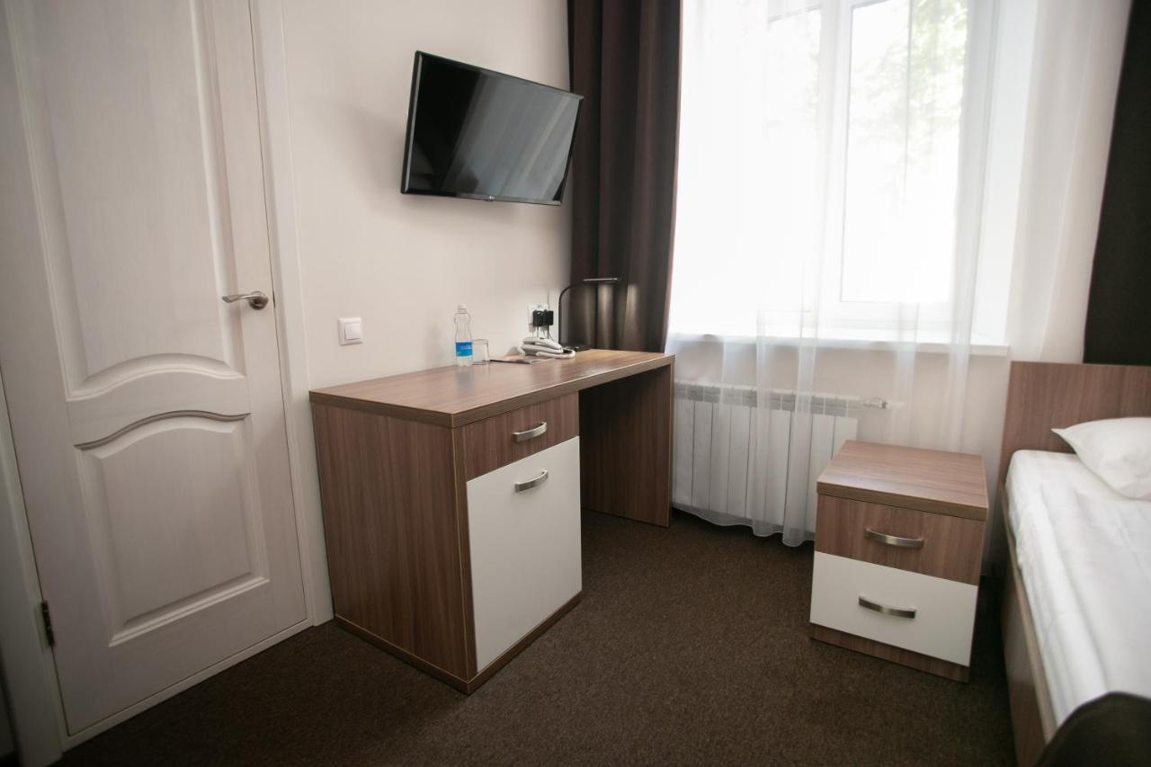 Molodezhnaya Hotel Brest Dış mekan fotoğraf