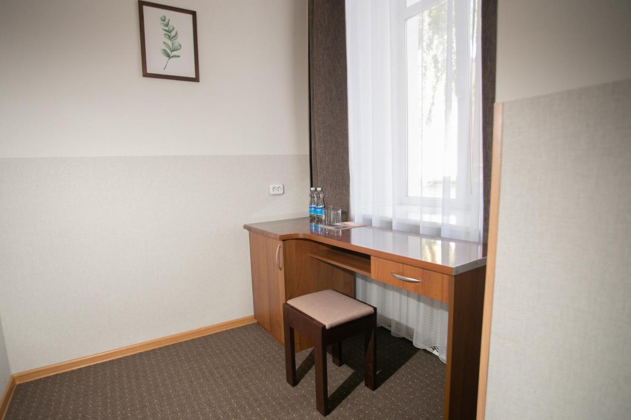 Molodezhnaya Hotel Brest Dış mekan fotoğraf