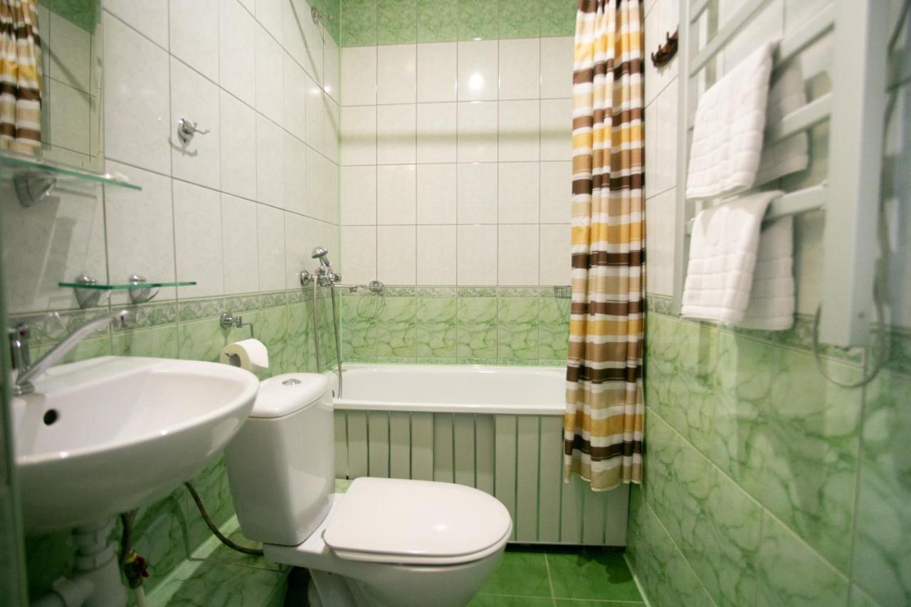 Molodezhnaya Hotel Brest Dış mekan fotoğraf